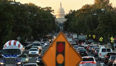 Hạ viện Mỹ thông qua dự luật cơ sở hạ tầng trị giá 1.200 tỷ USD